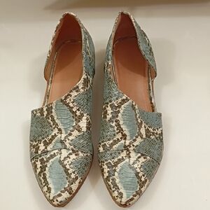 Crown Blue and Cream Snake Print Flats